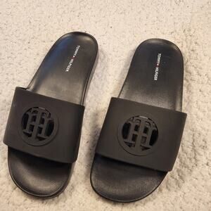 NEW TOMMY HILFIGER slide Slip-on sandals black women's size 7